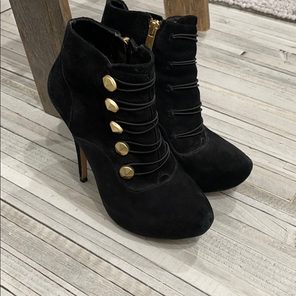 Vince Camuto booties